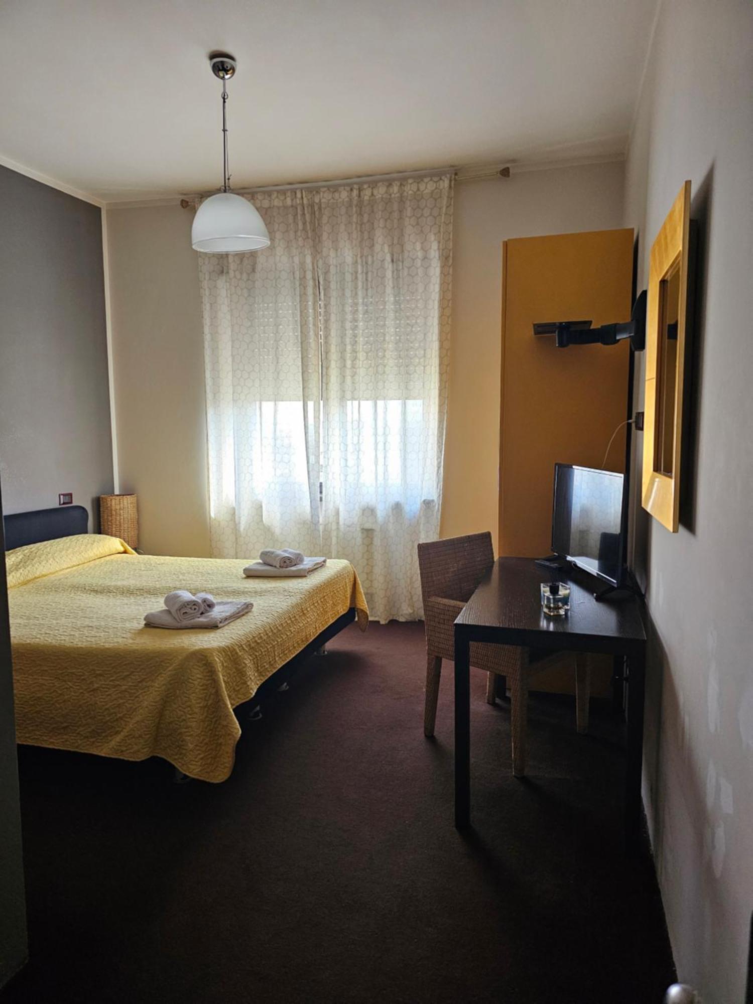 Hotel Arcadia None Esterno foto